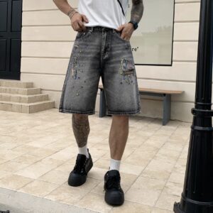 Short noir delave